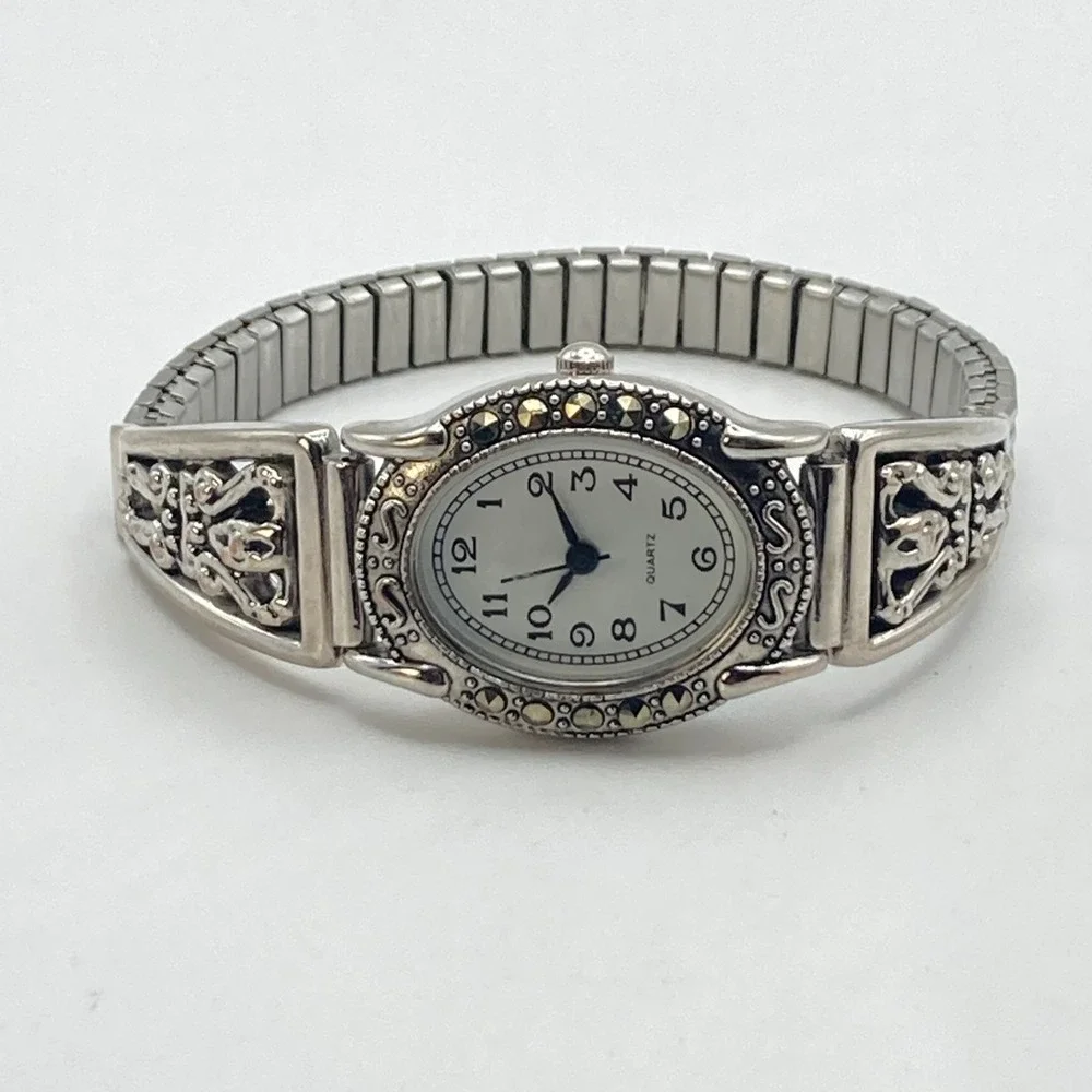 Marcasite Women's Watch Silver Tone 23mm Oval Stretch Band New Battery 6.75